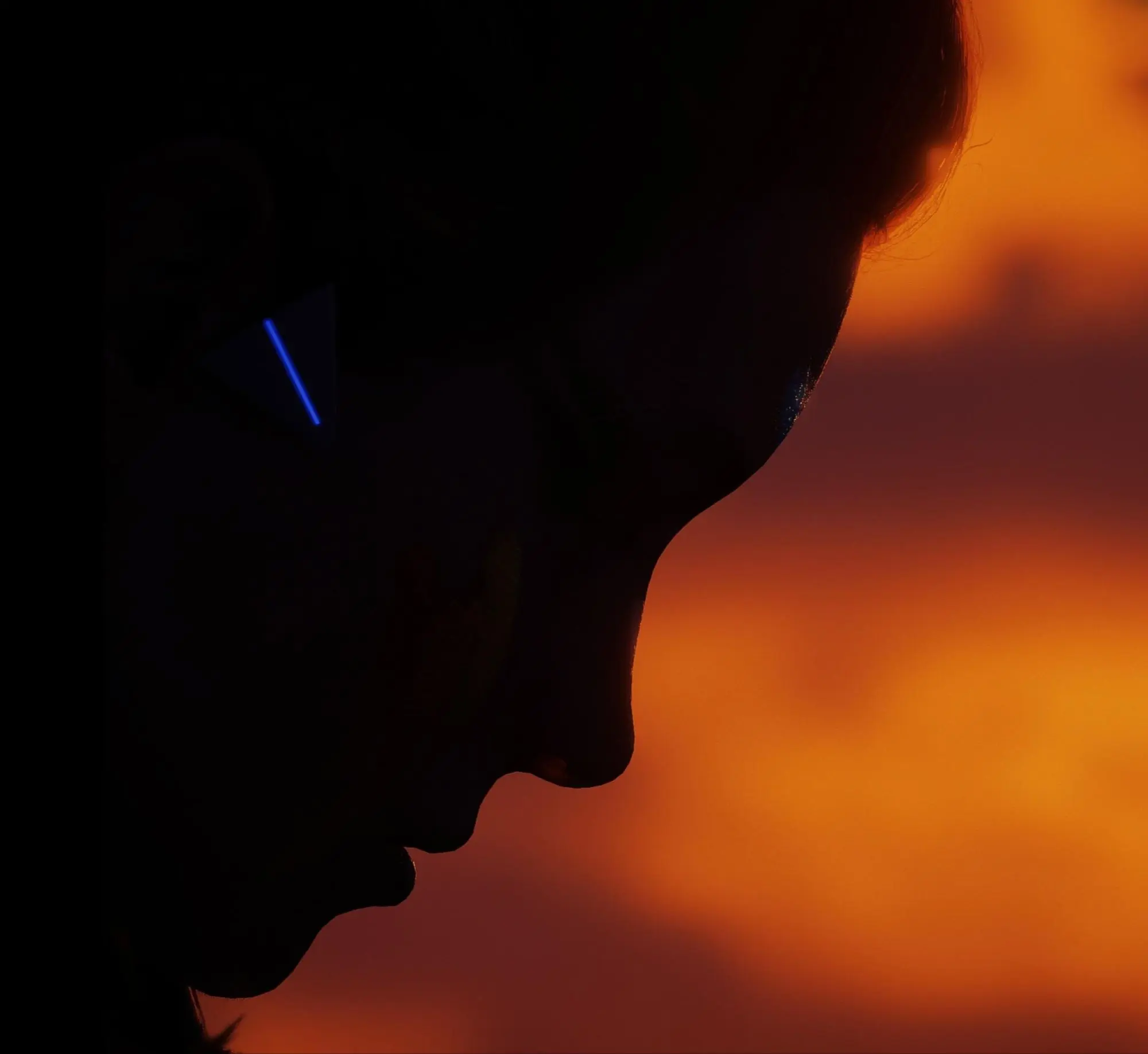 Aloy flame-burnt silhouette